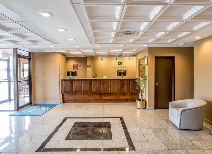 Front desk Photo