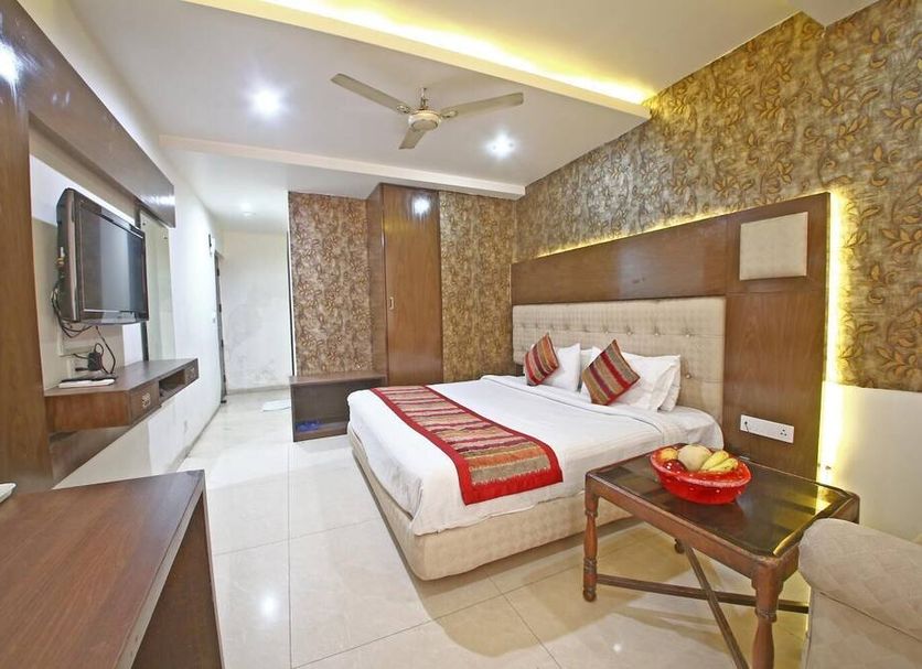 Bedroom Photo