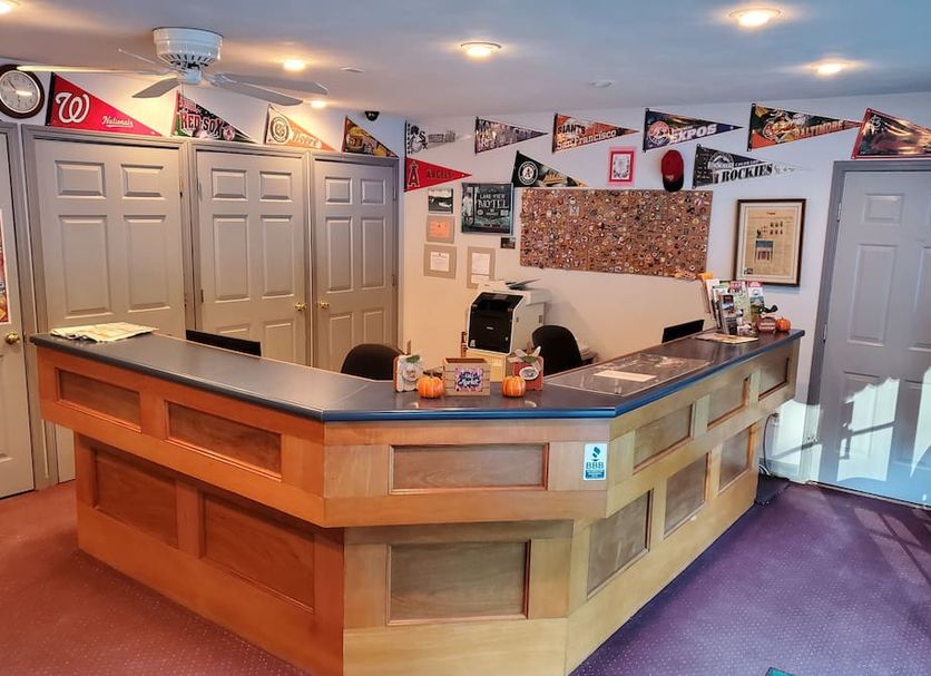 Front desk Photo