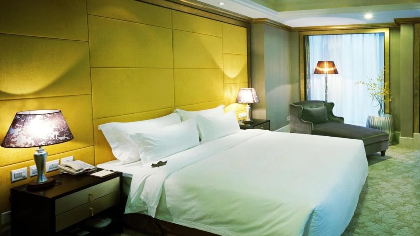 Titan Times Hotel