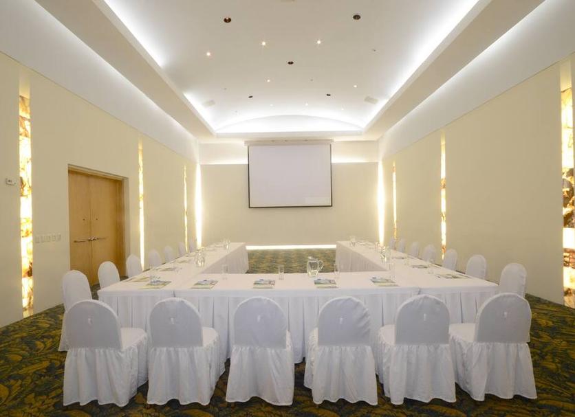 Conference room Photo
