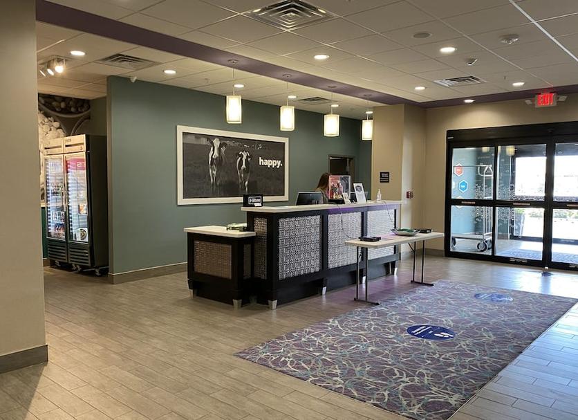 Front desk Photo