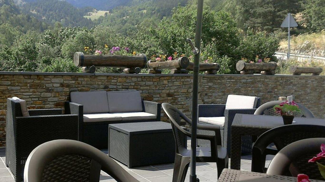 Aparthotel Rialb