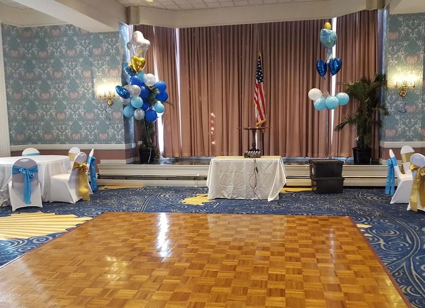 Banquet hall Photo