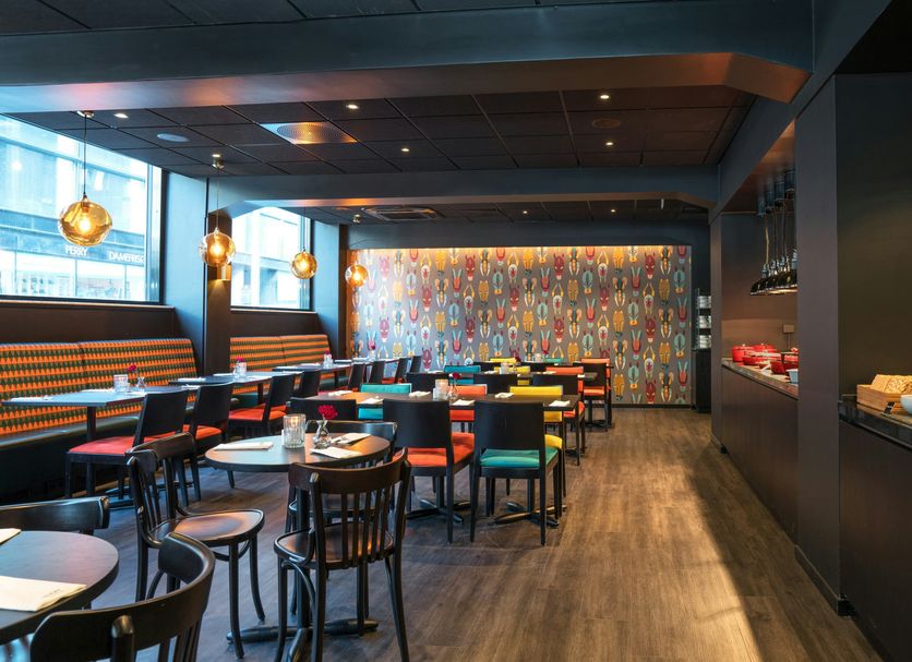 Restaurant Photo