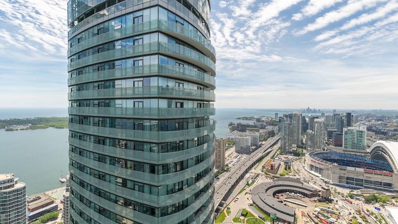 Globalstay Maple Leaf Square