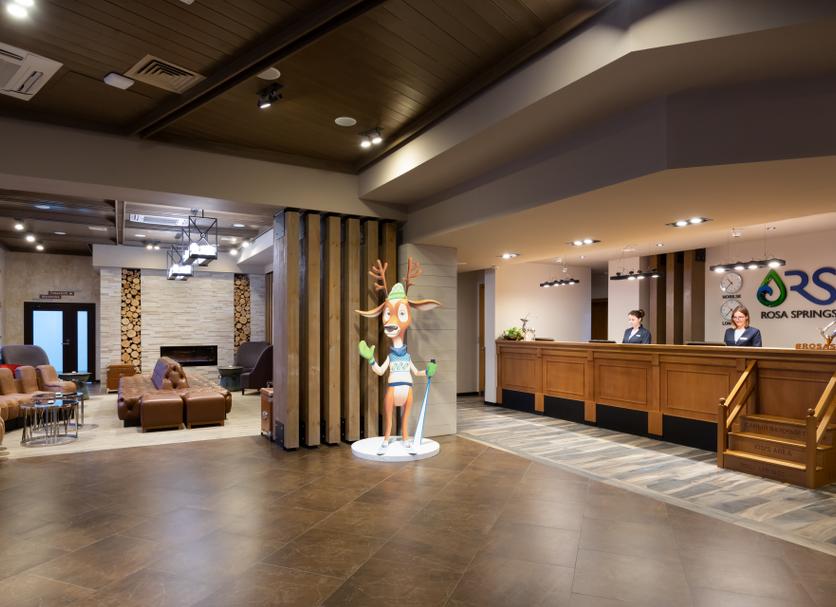 Front desk Photo