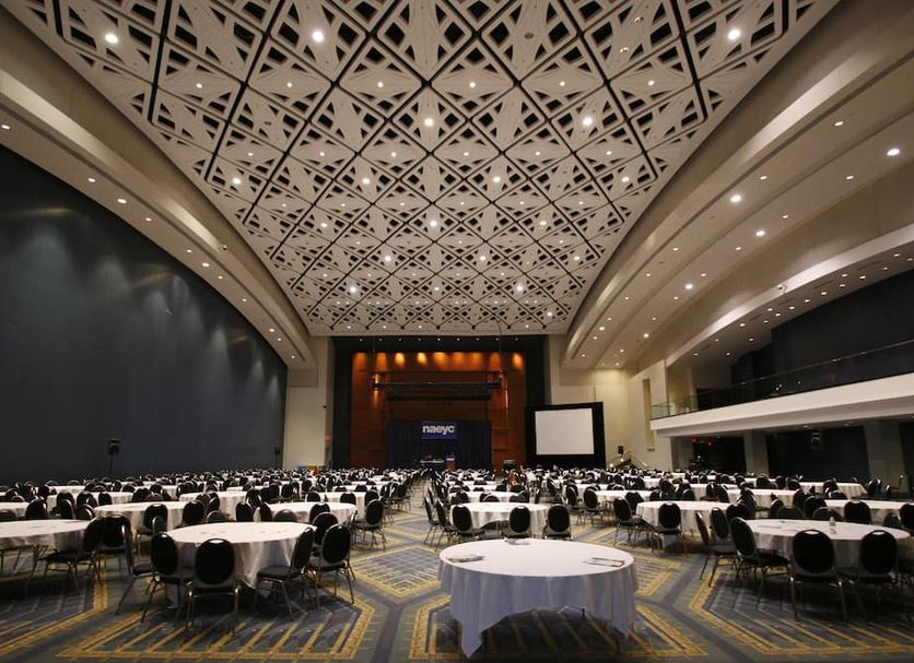 Banquet hall Photo