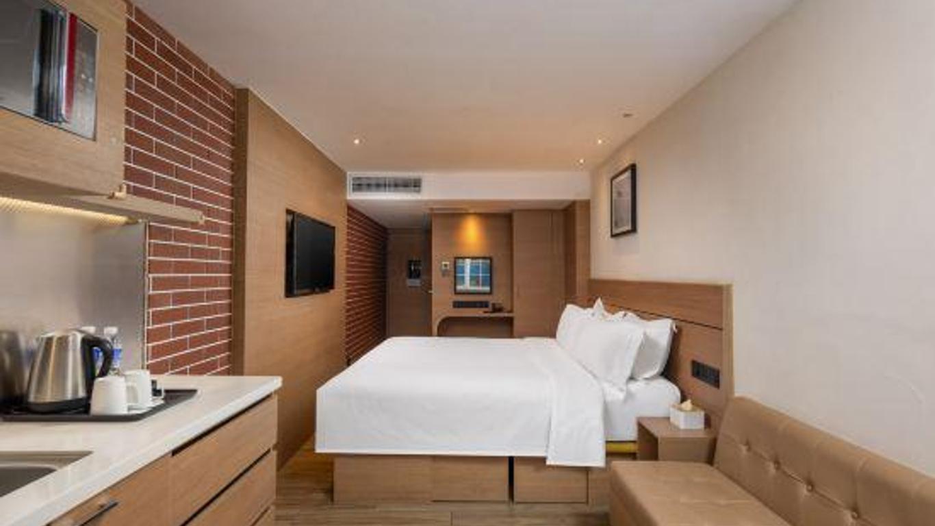 Zanzan Hotel
