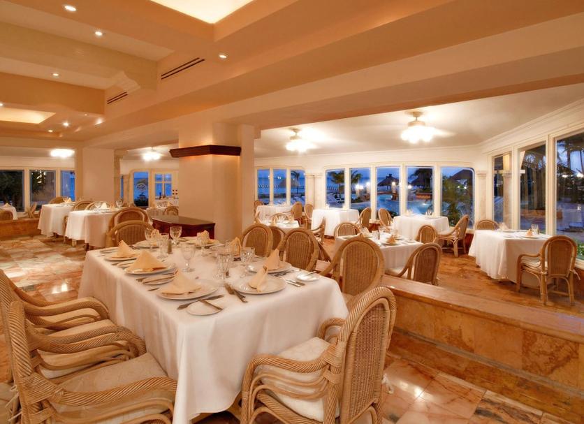 Banquet hall Photo