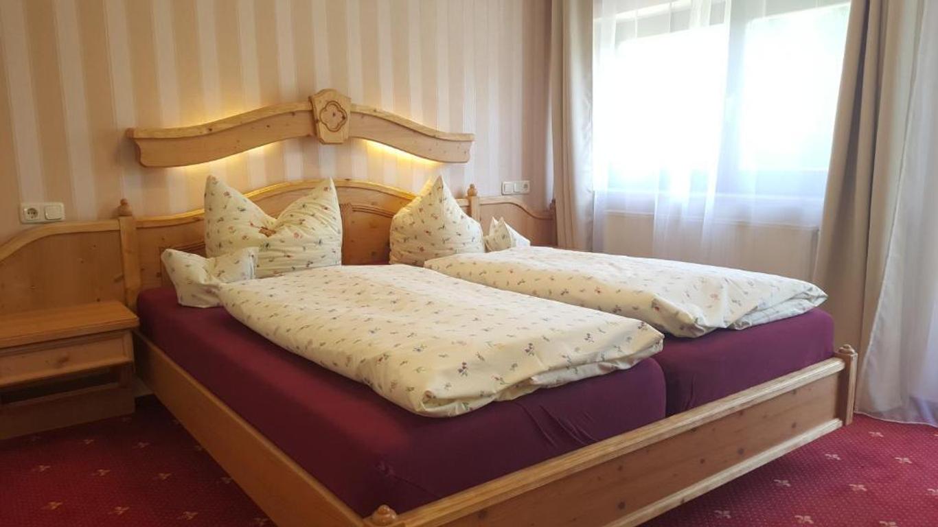 Landhotel Burgenblick