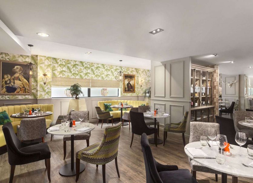 Restaurant Photo