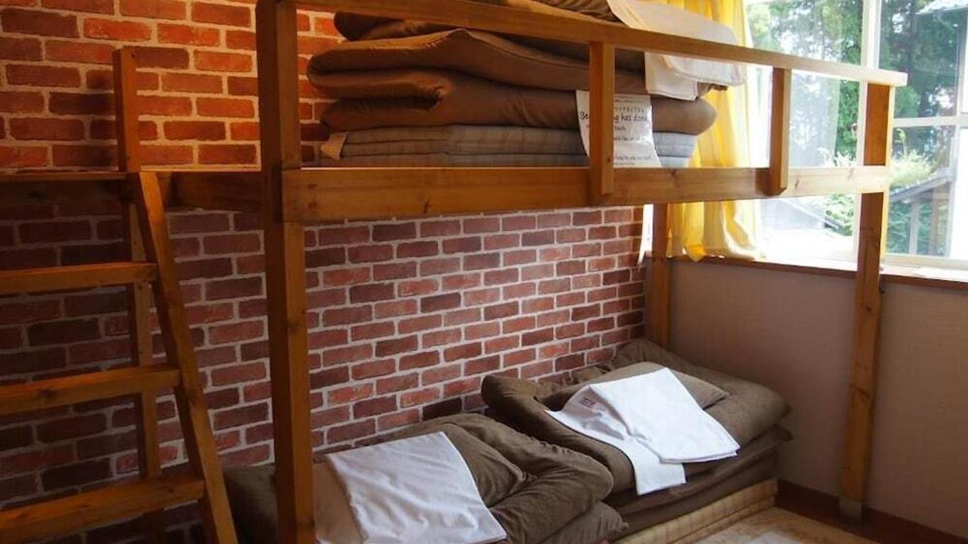 Kumamoto Guesthouse Little Asia