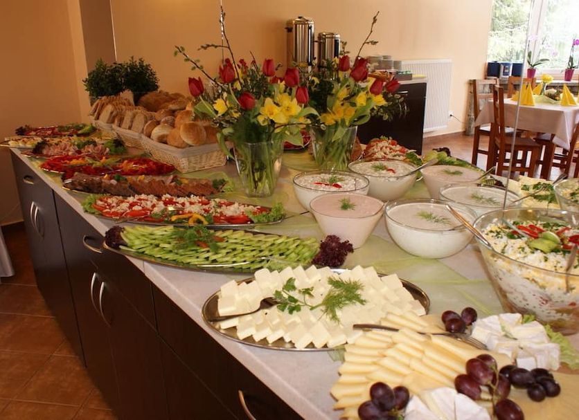 Buffet Photo