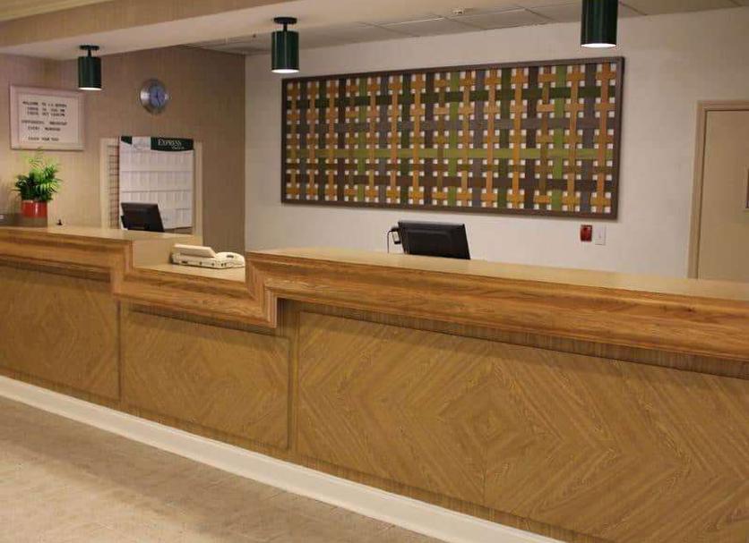 Front desk Photo