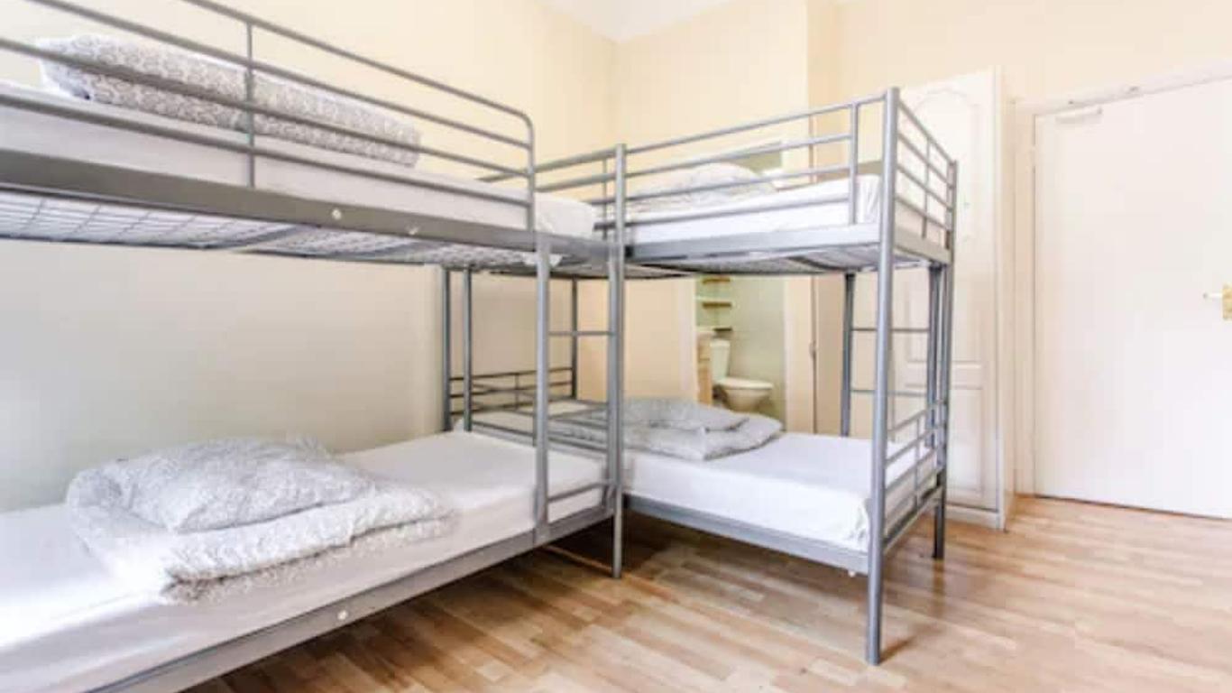 Atlas Hostel