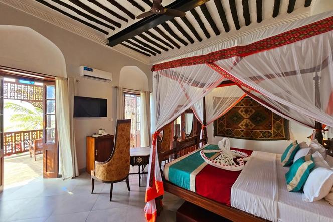 Mizingani Seafront Hotel