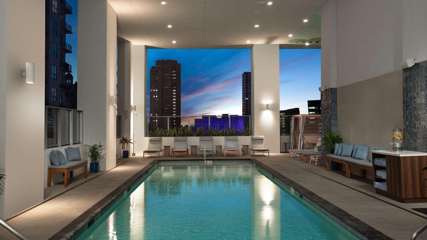 Yotelpad Miami