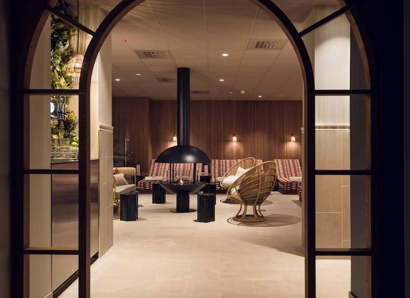 Lobby Photo