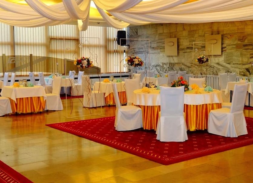 Banquet hall Photo