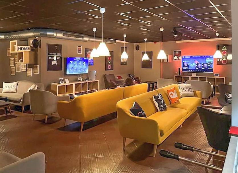 Lounge Photo