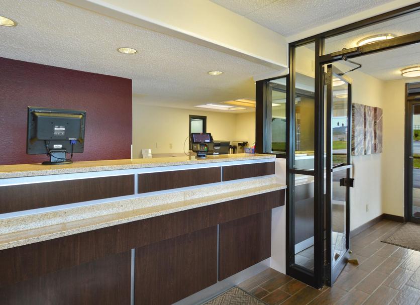 Front desk Photo