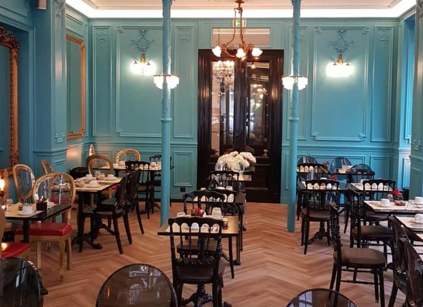 Restaurant Photo