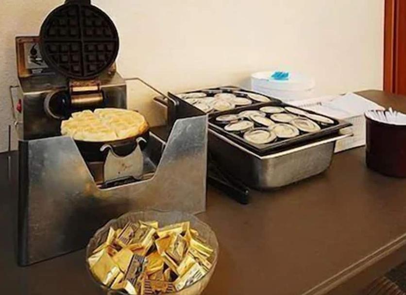 Buffet Photo