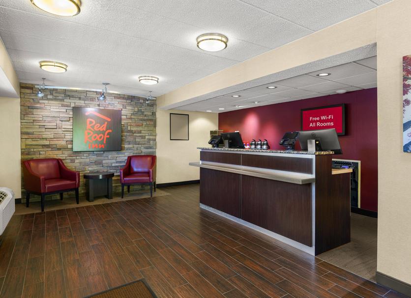 Front desk Photo