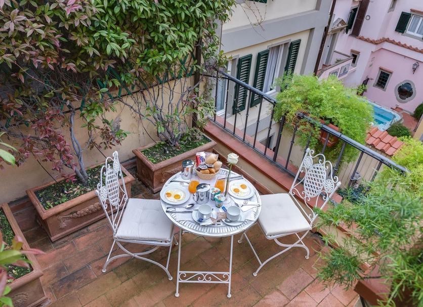 Balcony Photo