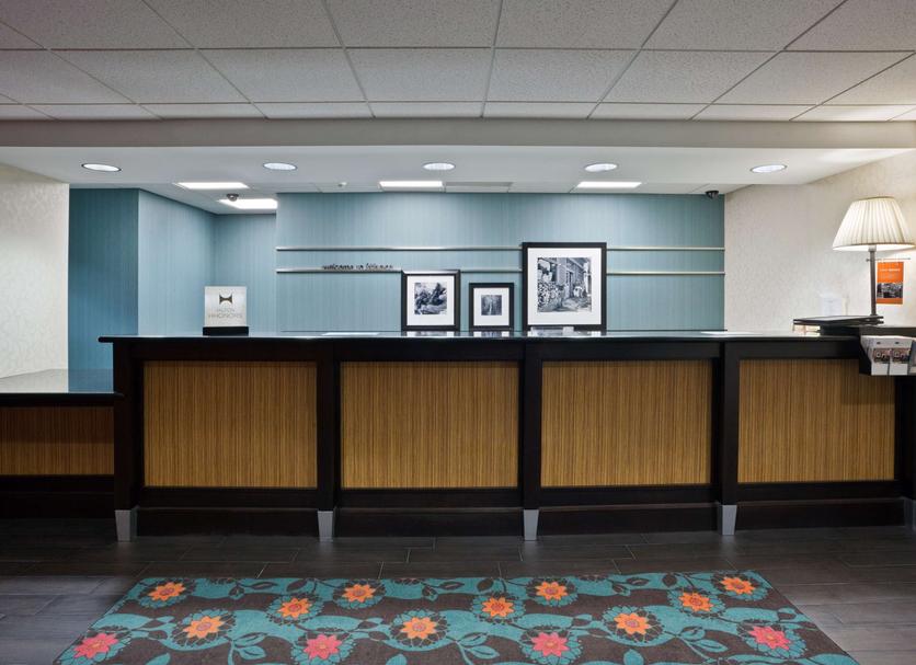 Front desk Photo