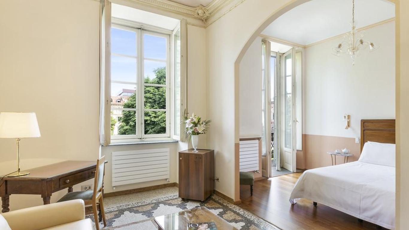 Hotel Roma E Rocca Cavour