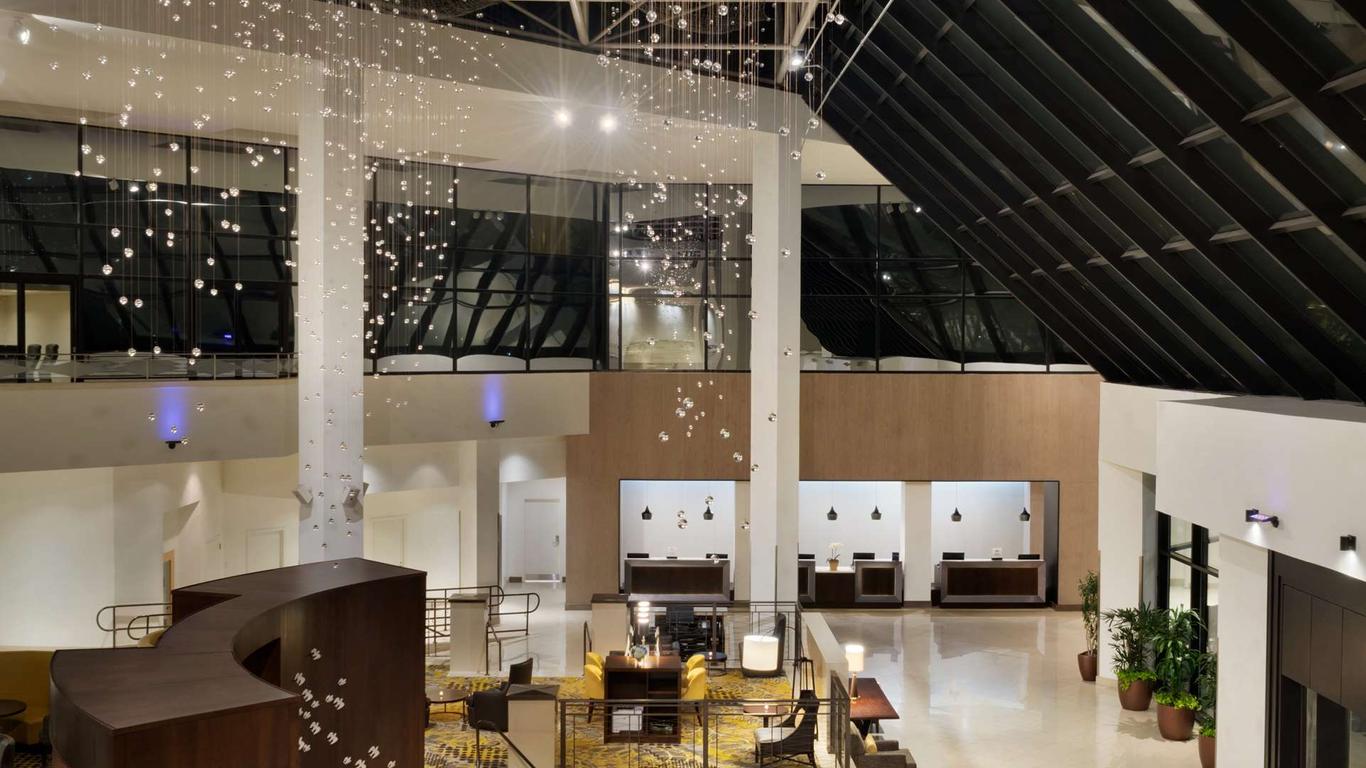 Hilton Stamford Hotel & Executive Meeting Center