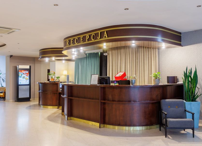 Front desk Photo