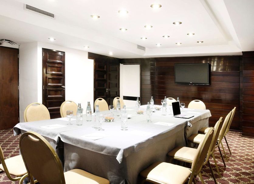 Conference room Photo