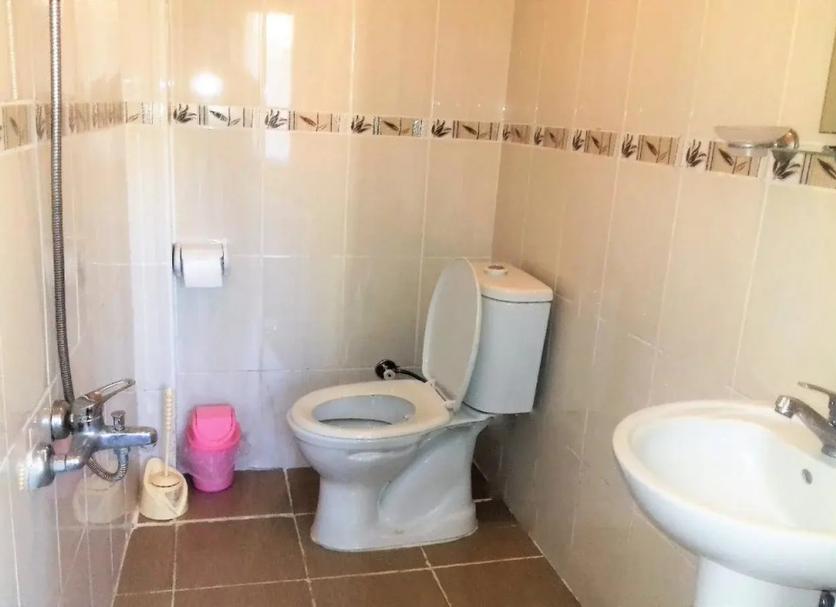 Bathroom Photo