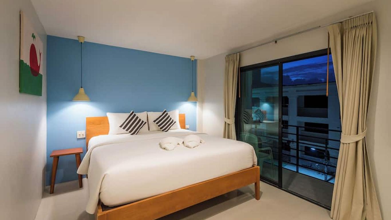 Tiya House Rooms & Cafe