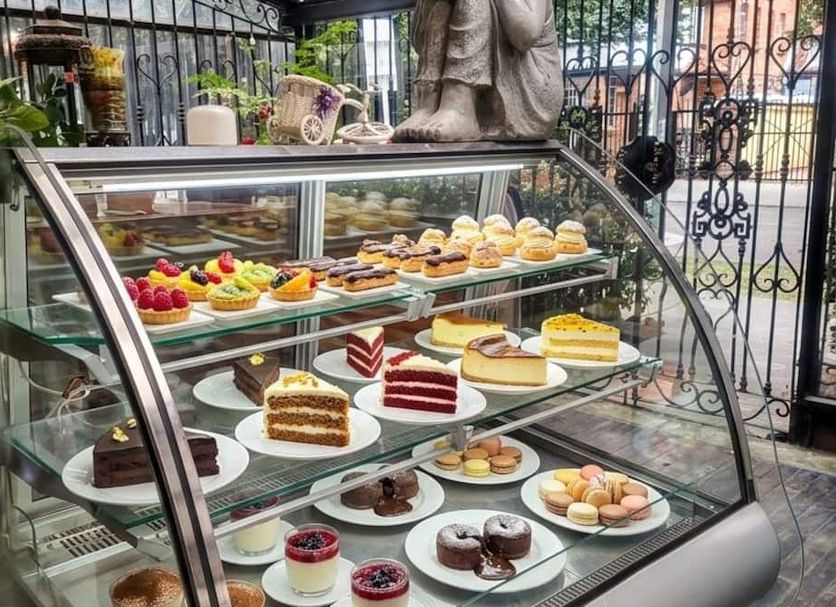 Buffet Photo