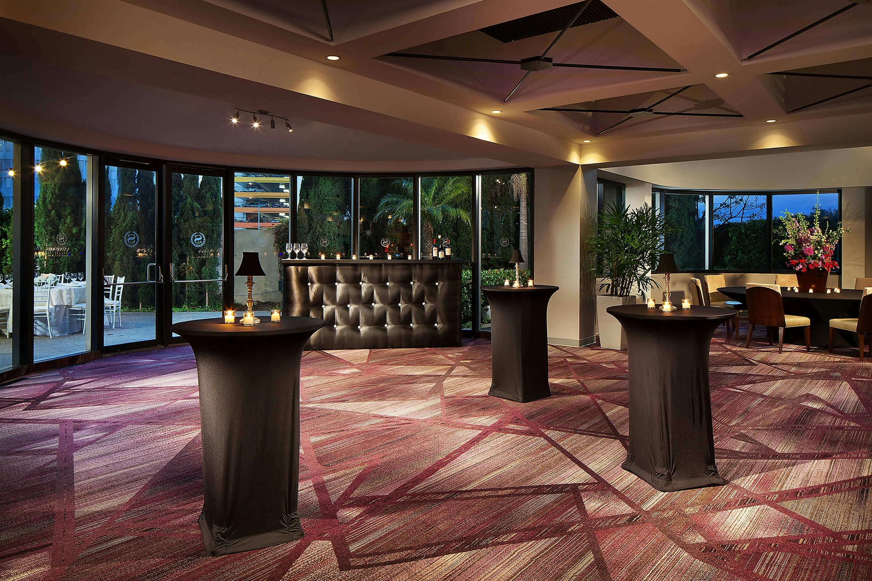 Banquet hall