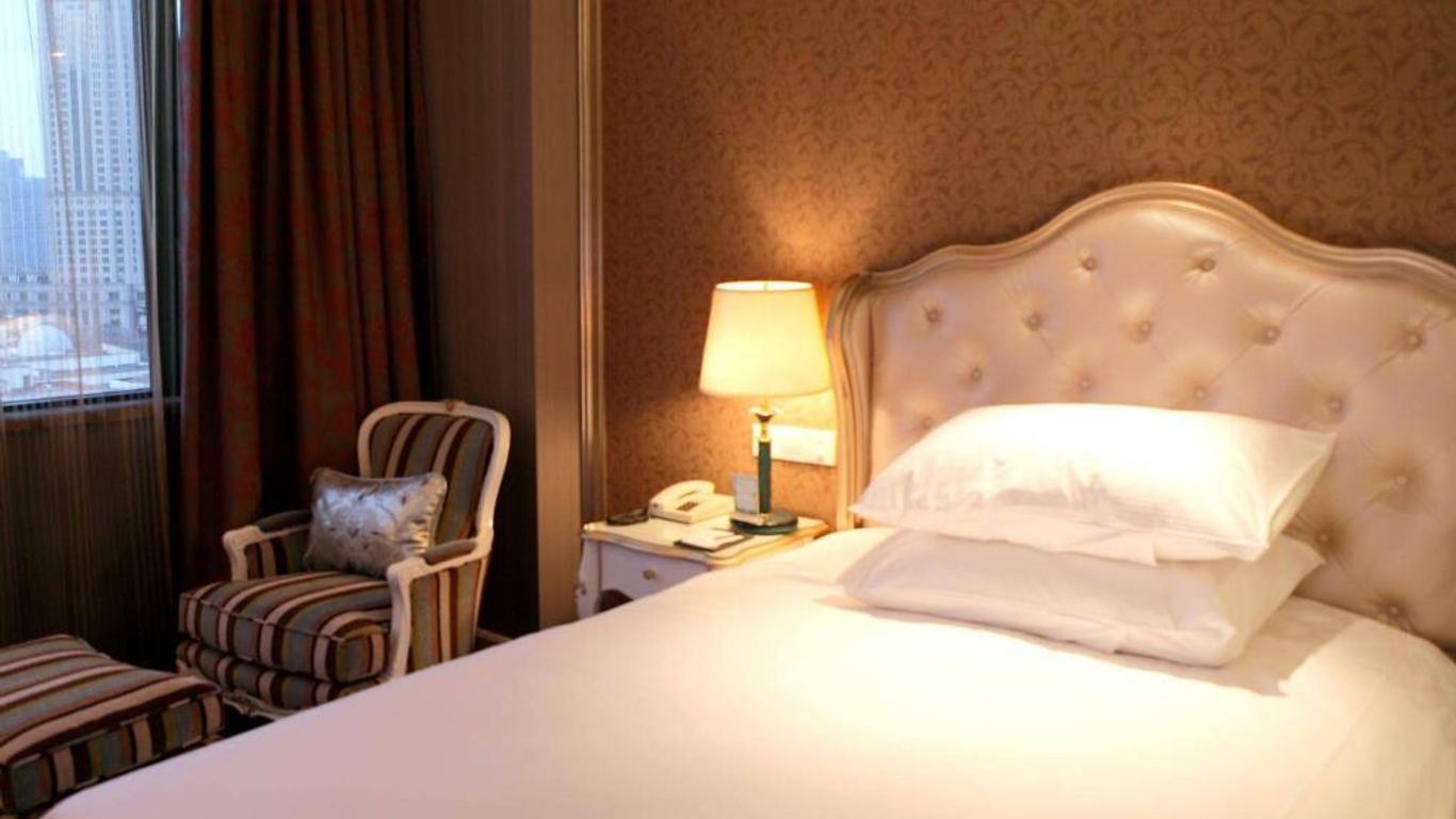 Gulou Jingli Hotel