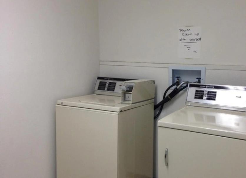 Laundry facility Photo