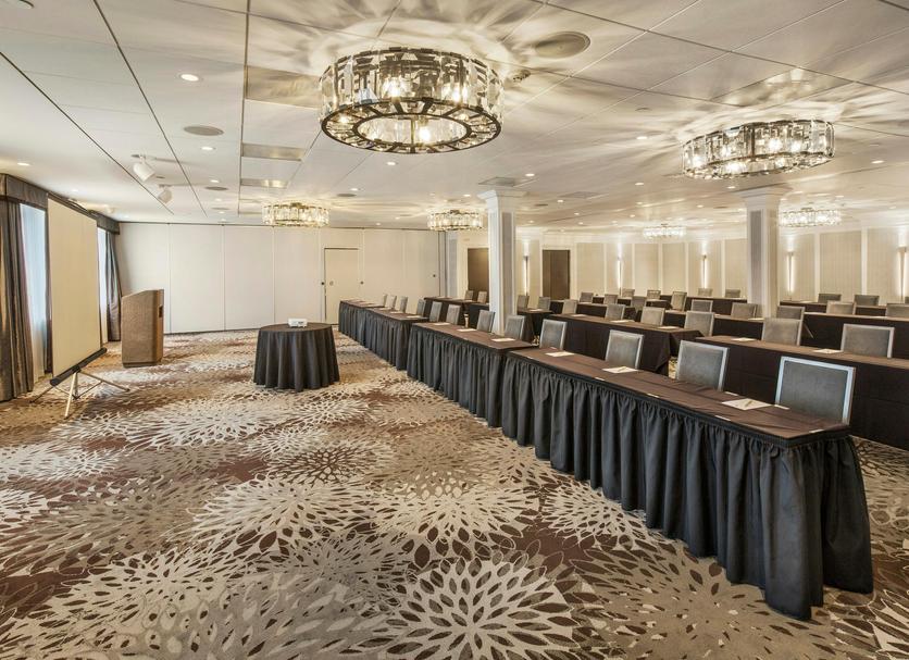 Banquet hall Photo