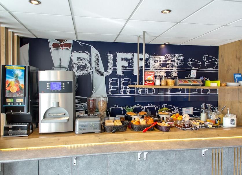 Buffet Photo