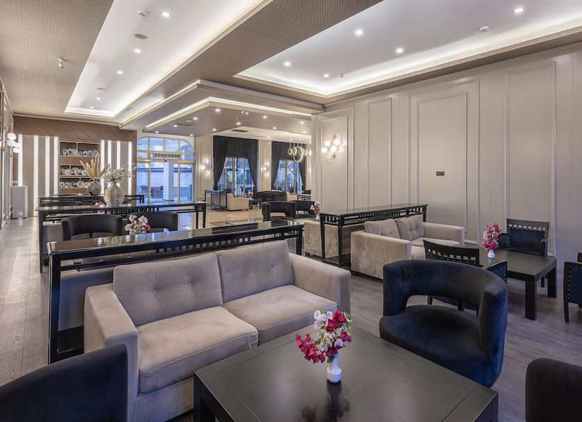 Lounge Photo