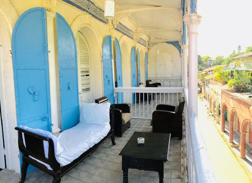 Balcony Photo