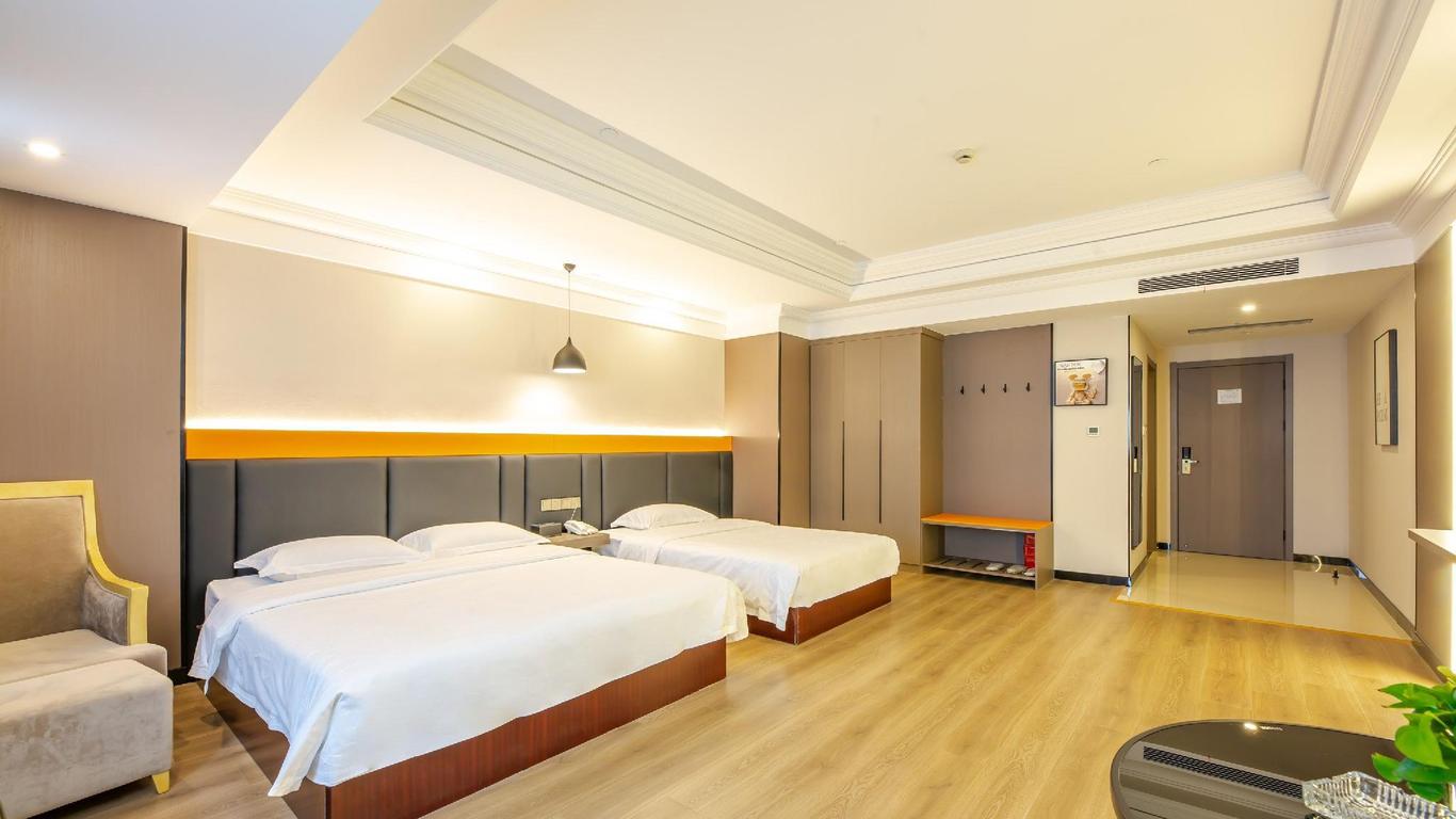 Wenfeng City Hotel