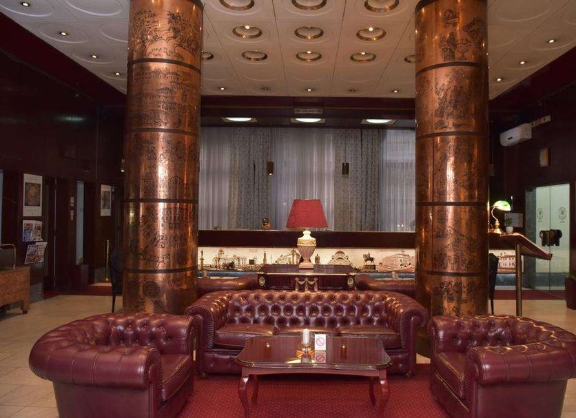 Lounge Photo