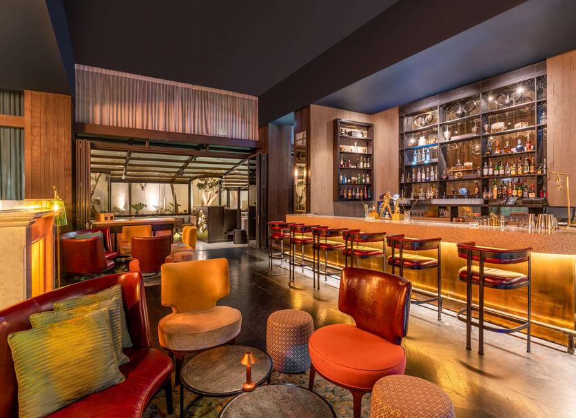 Bar Photo