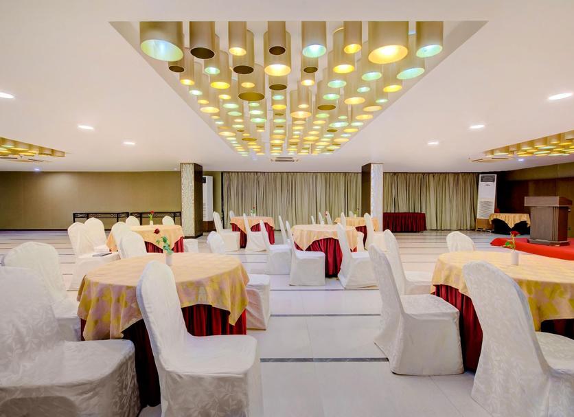 Banquet hall Photo
