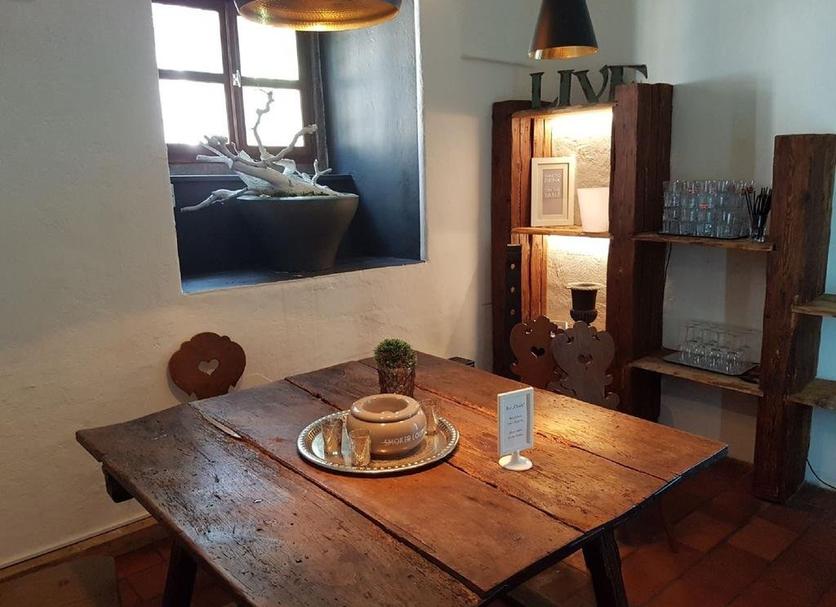 Dining room Photo
